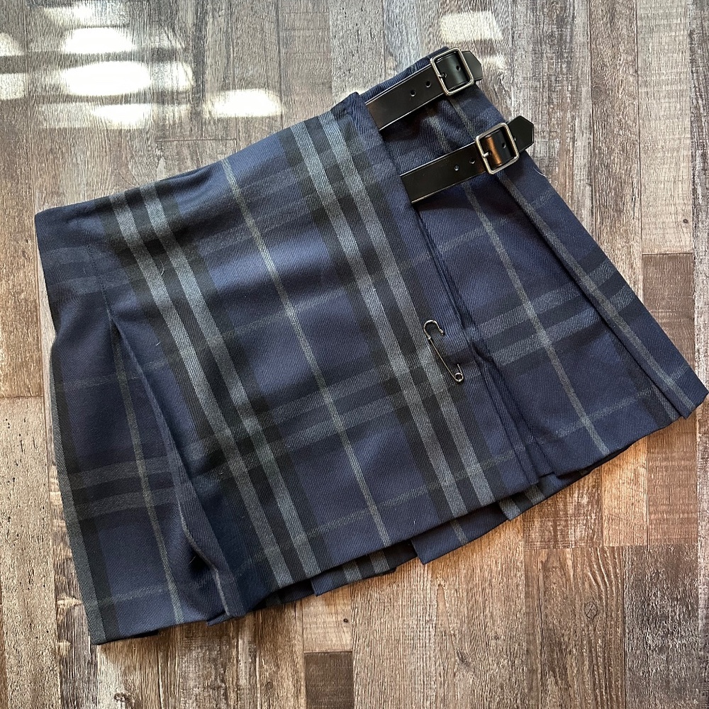 VINTAGE BURBERRY plaid skirt